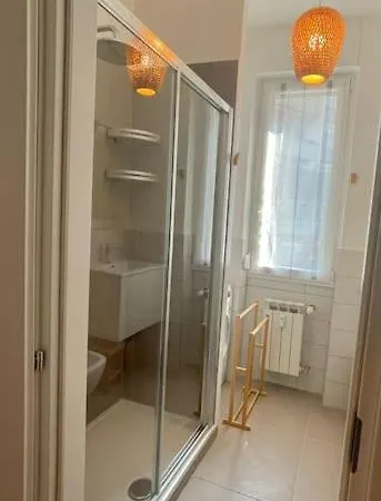 Leia W/private Parking In Old Town Apartment Triest